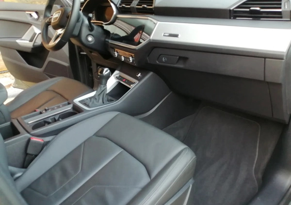 Audi Q3 cena 136900 przebieg: 18760, rok produkcji 2021 z Pasłęk małe 191